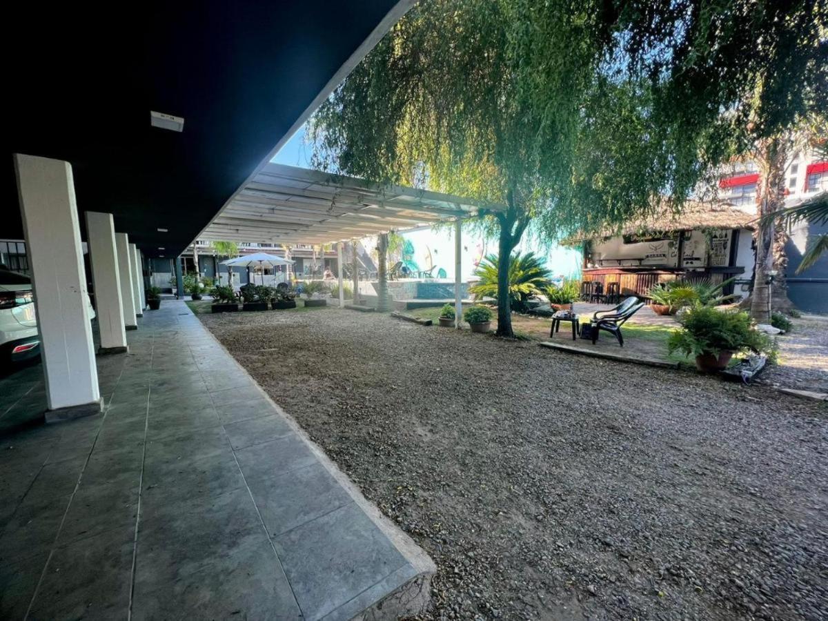 Hotel Posada Del Angel Вилья-Карлос-Пас Экстерьер фото